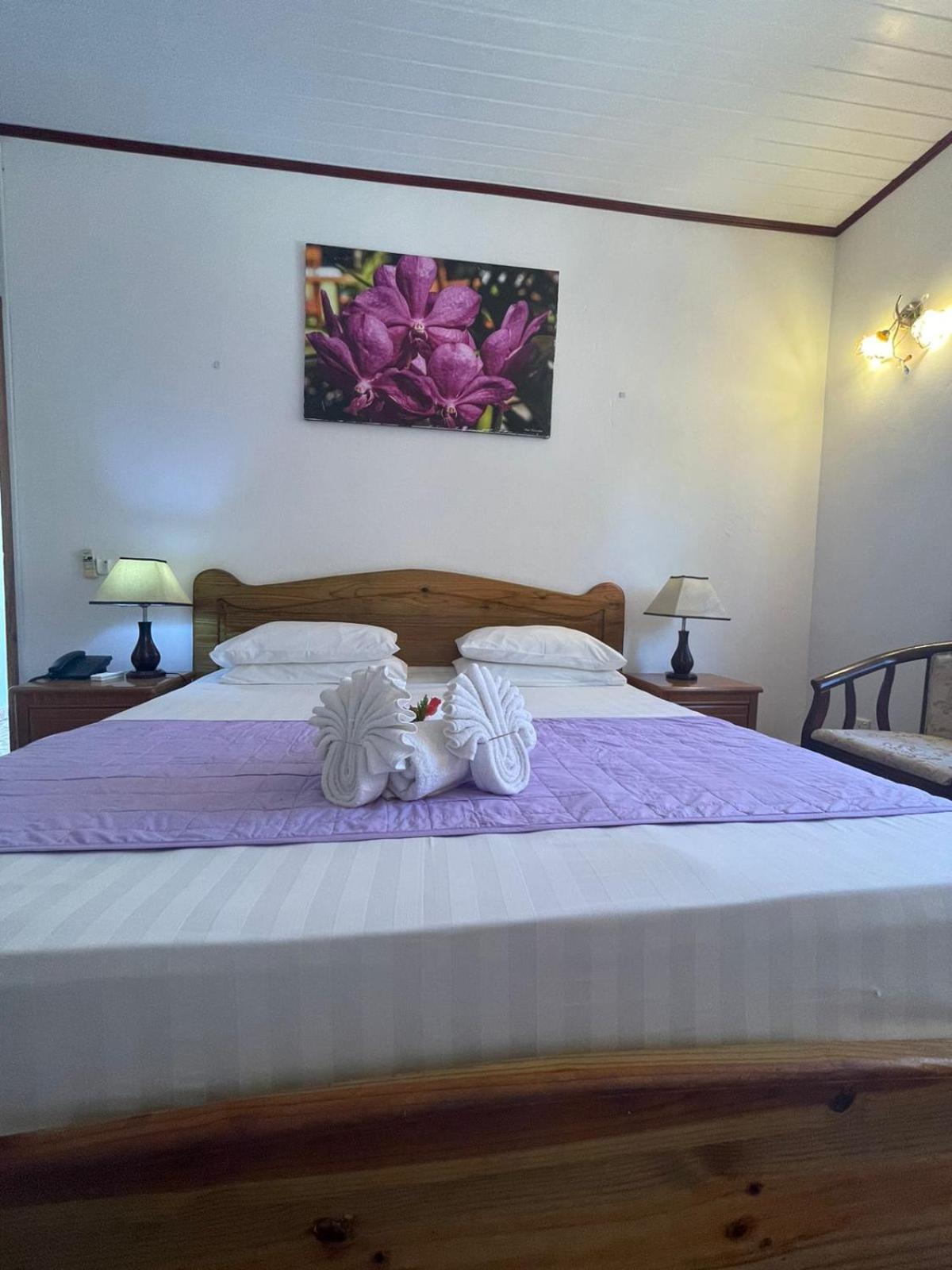 Orchid Self Catering Apartment La Digue Kültér fotó